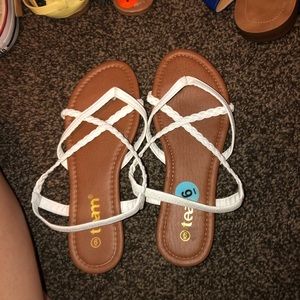 I’m selling some shoes. Message me for price!